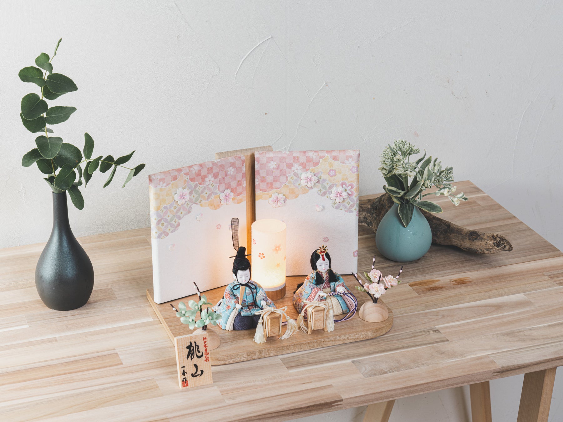 雛人形 瑠花平飾り 一秀 水色