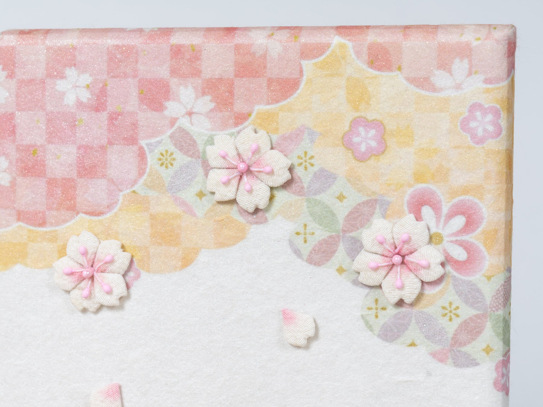 雛人形 瑠花平飾り 縹赤