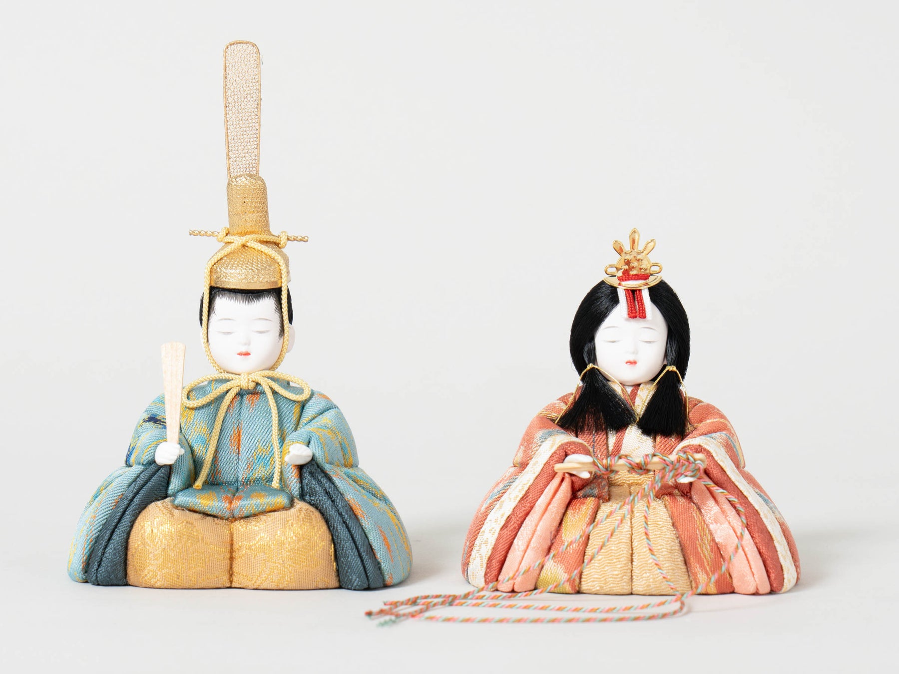 雛人形 瑠花平飾り 縹赤