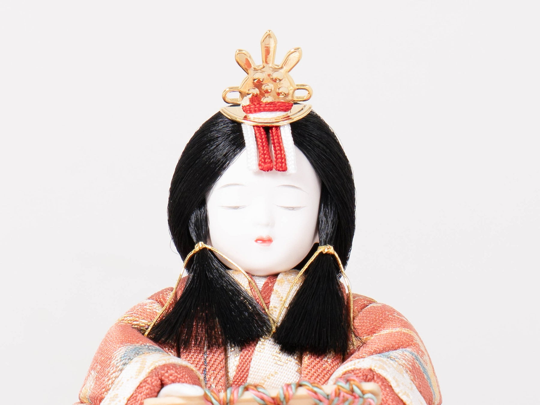 雛人形 瑠花平飾り 縹赤