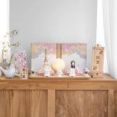 雛人形 瑠花平飾り 一秀 ゴールド