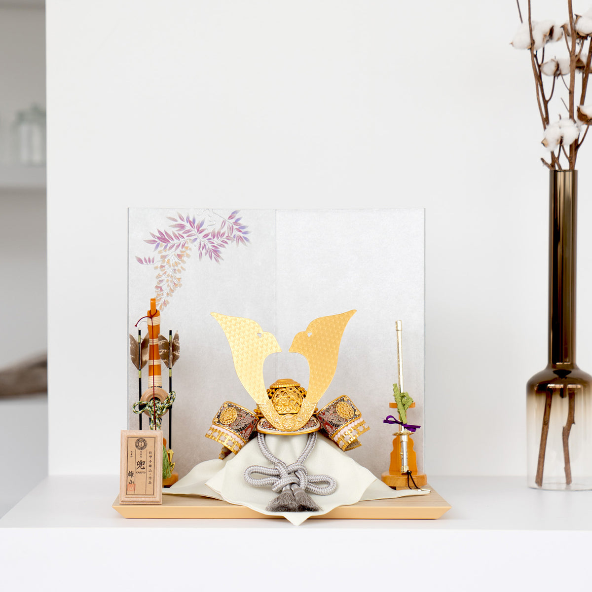 五月人形 紫苑兜飾り 7号 淡紅龍村