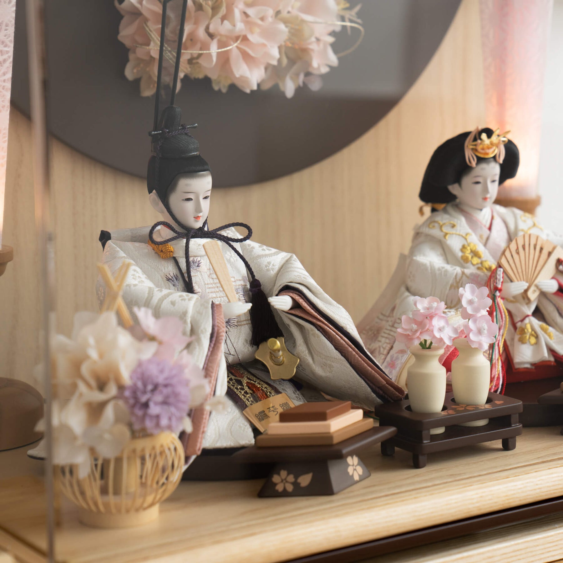 雛人形 花詩 人形ケース 吉徳大光 紫ピンク刺繍