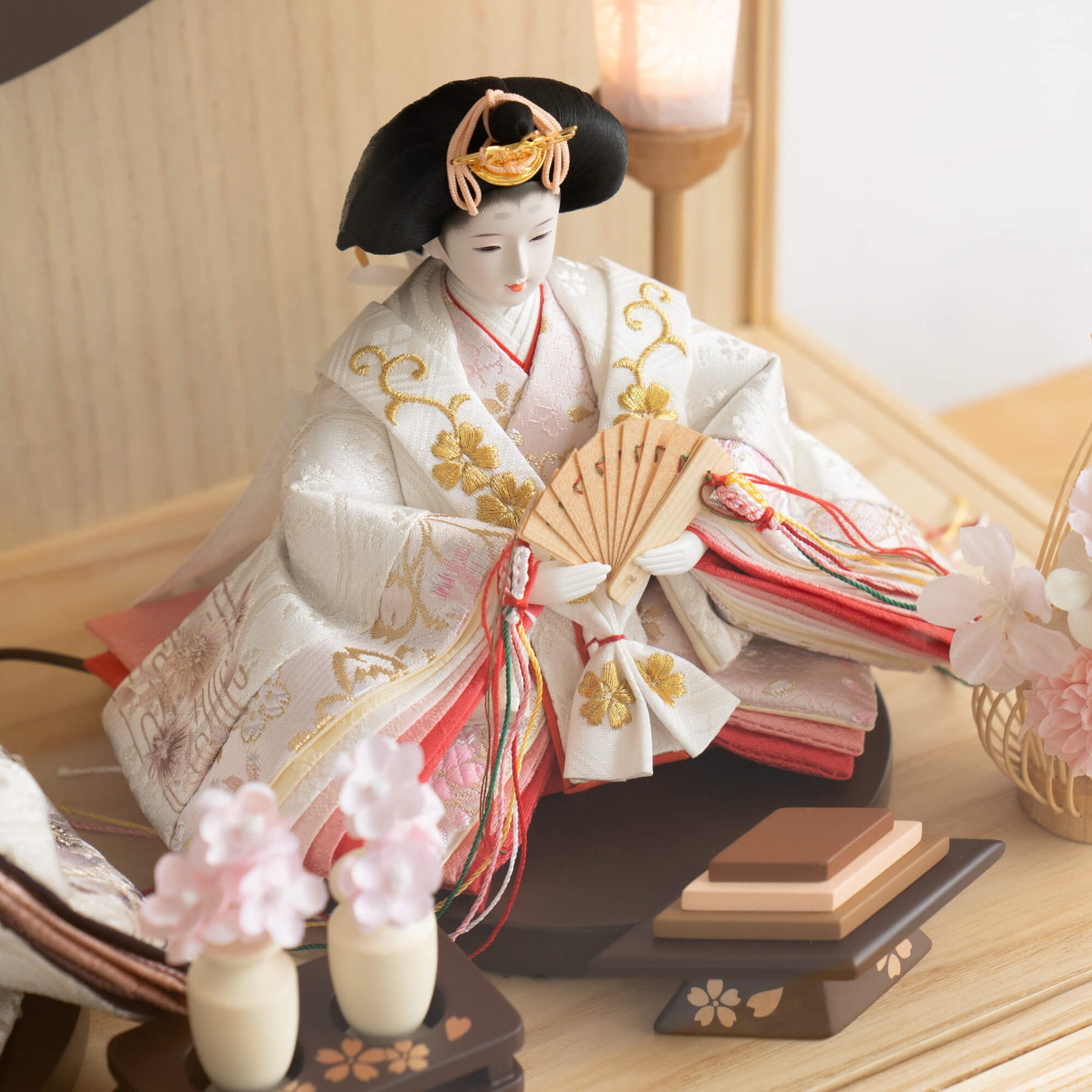 雛人形 花詩 人形ケース 吉徳大光 紫ピンク刺繍