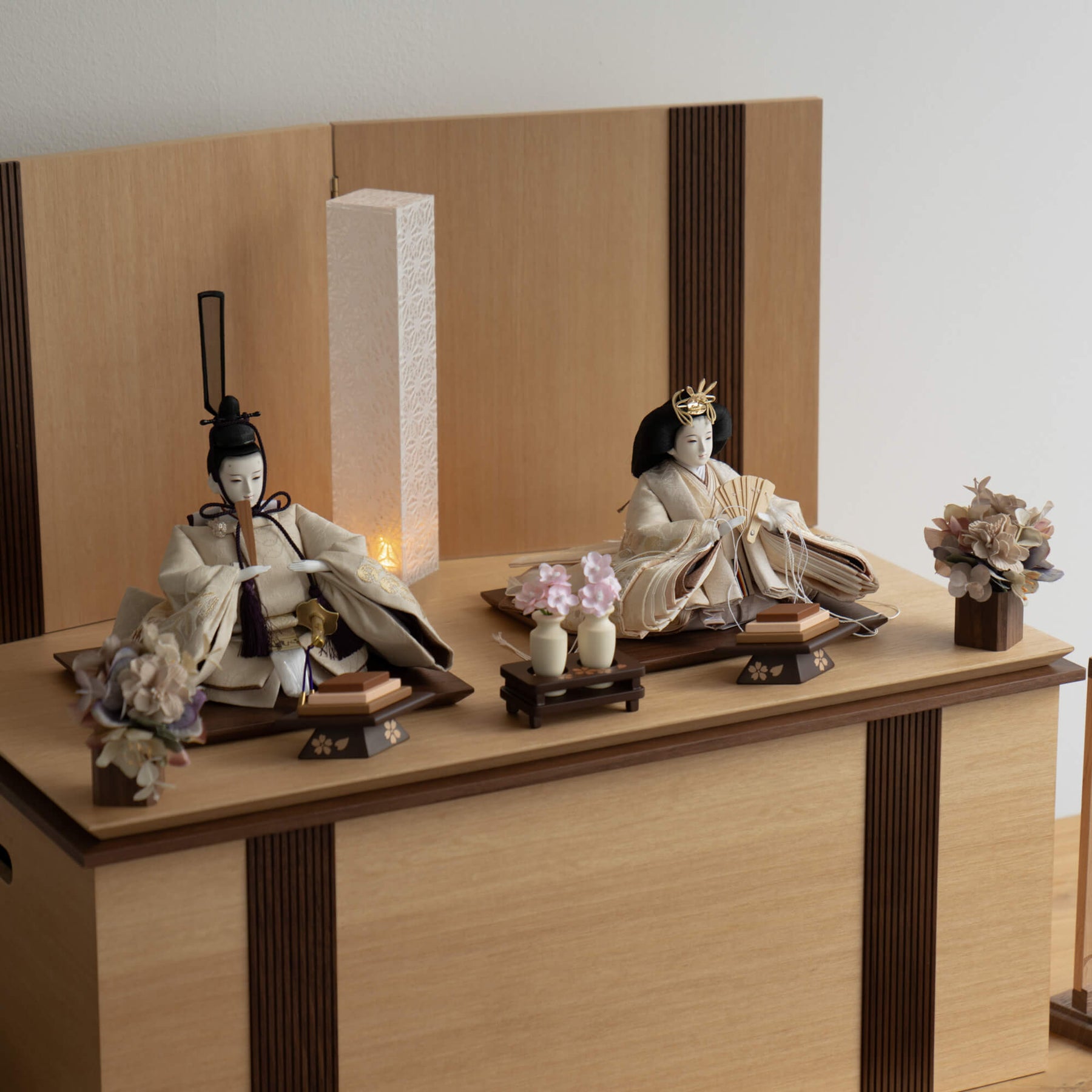 雛人形 凪彩収納飾り ナチュラル 平安道翠 正絹帯地ベージュ