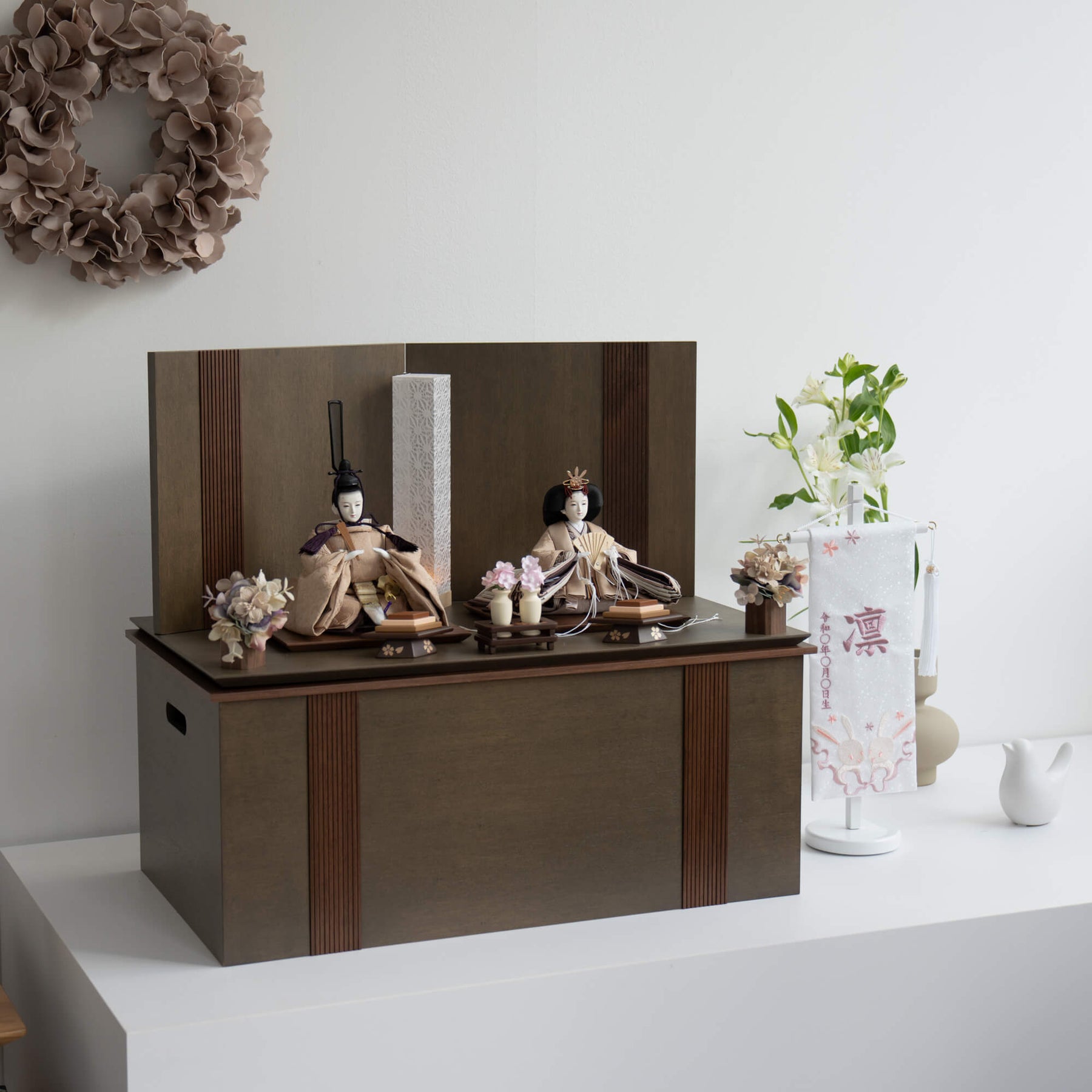 雛人形 凪彩収納飾り グレー 平安道翠 笹蔓文様