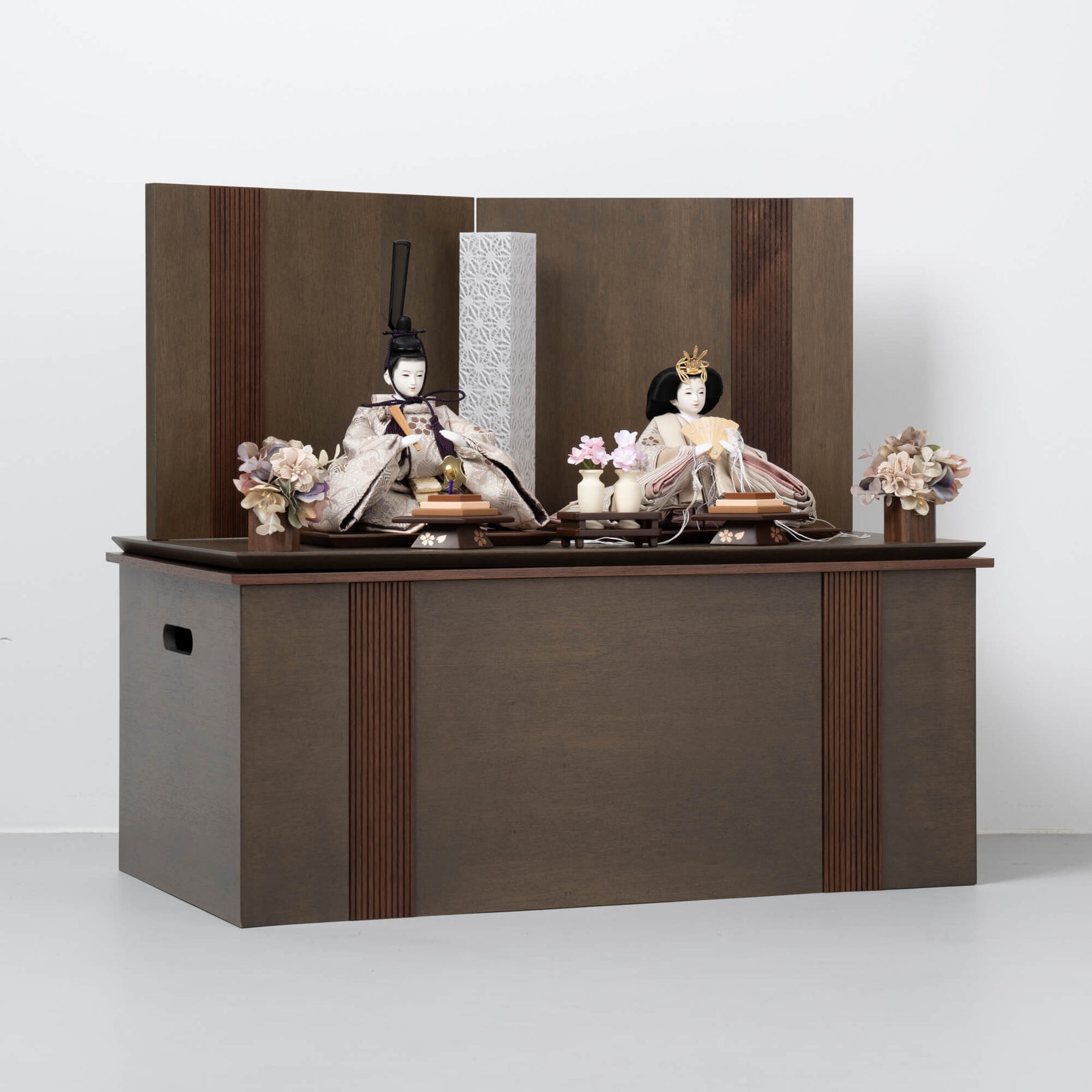 雛人形 凪彩収納飾り グレー 平安道翠 笹蔓文様