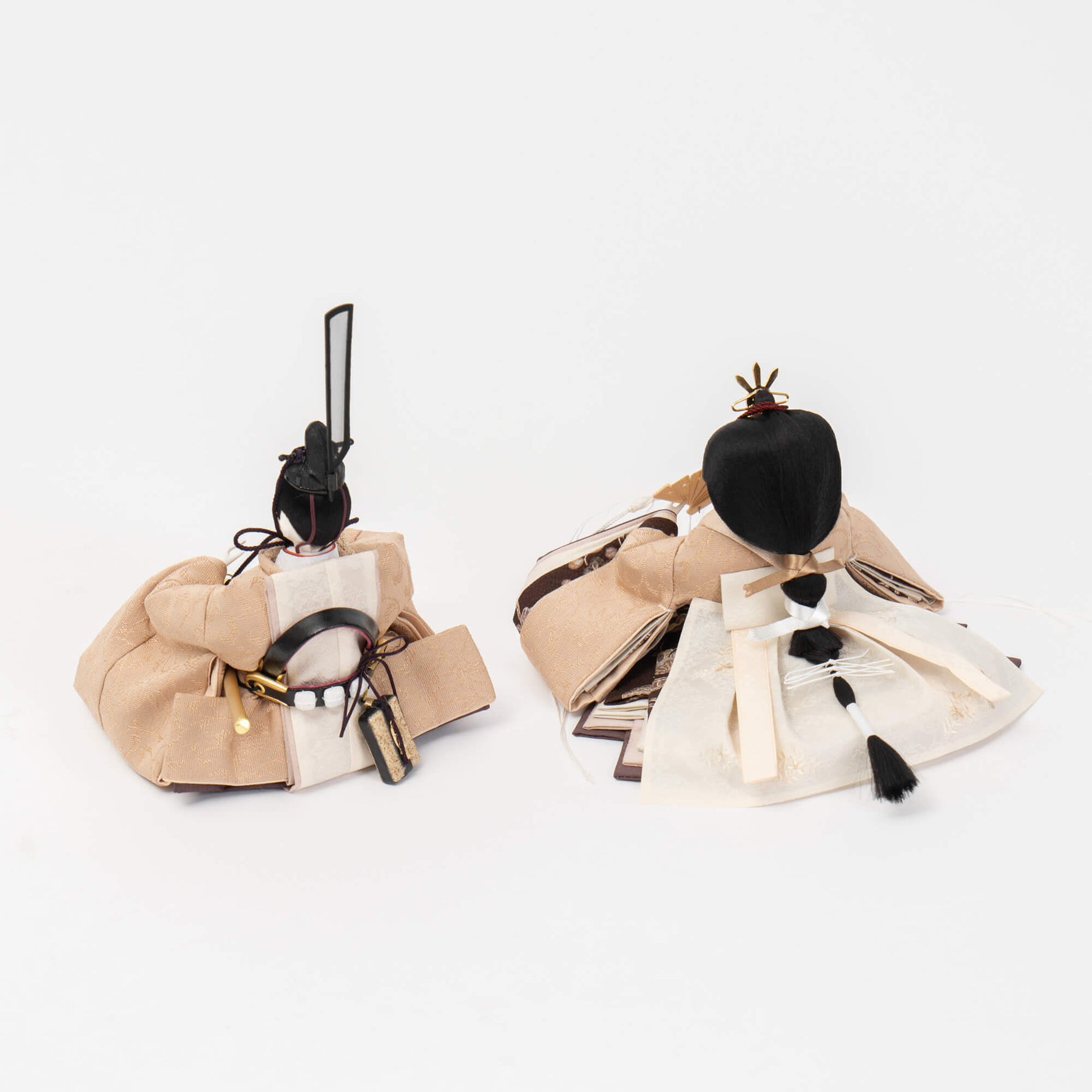 雛人形 凪彩収納飾り グレー 平安道翠 正絹草木染