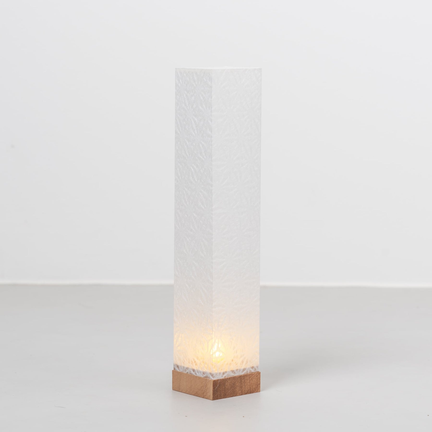 雛人形 凪彩収納飾り ナチュラル 平安道翠 ブラウン鶴花刺繍