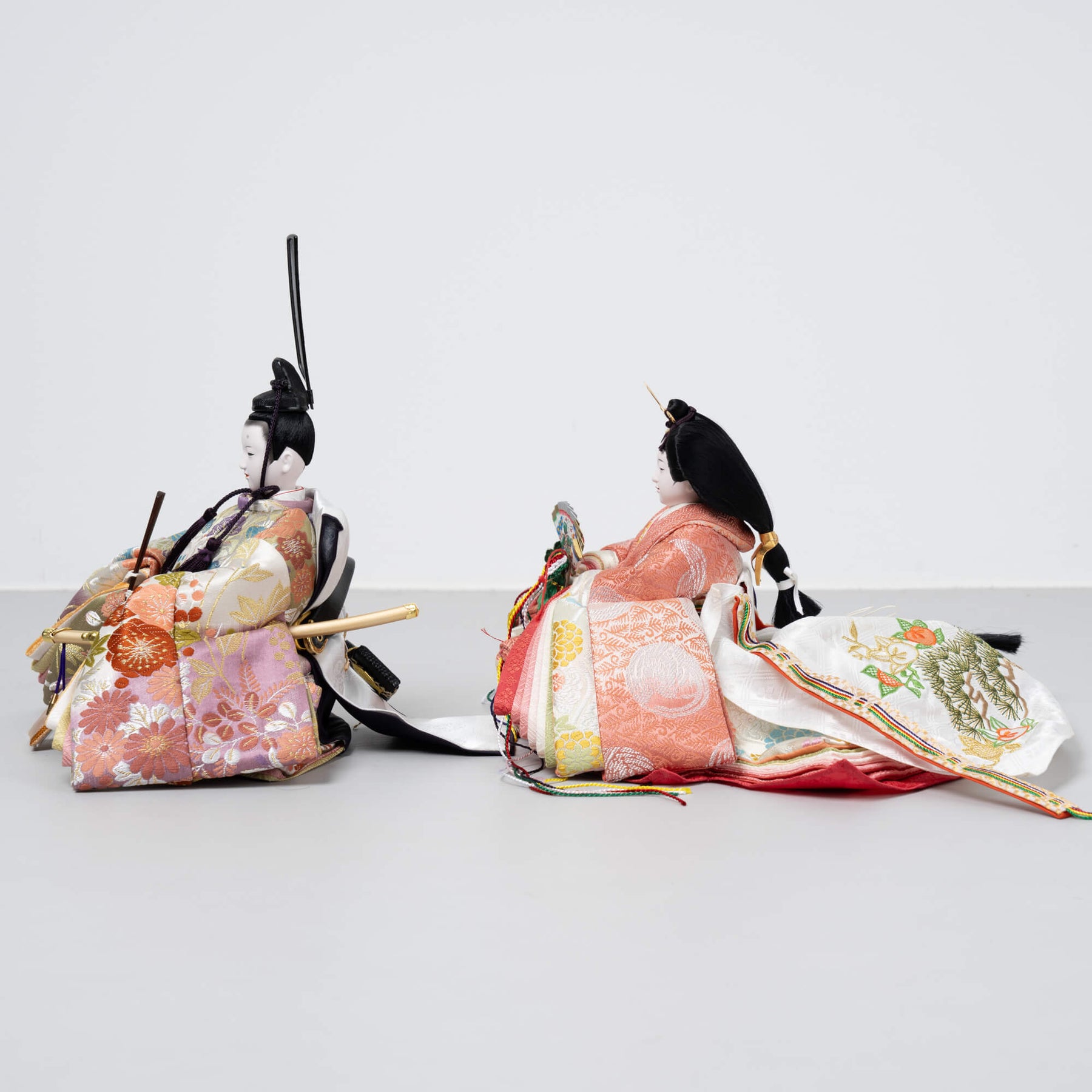 雛人形 凛皇平飾り 木目茶 吉徳大光 正絹西陣織 〆切染