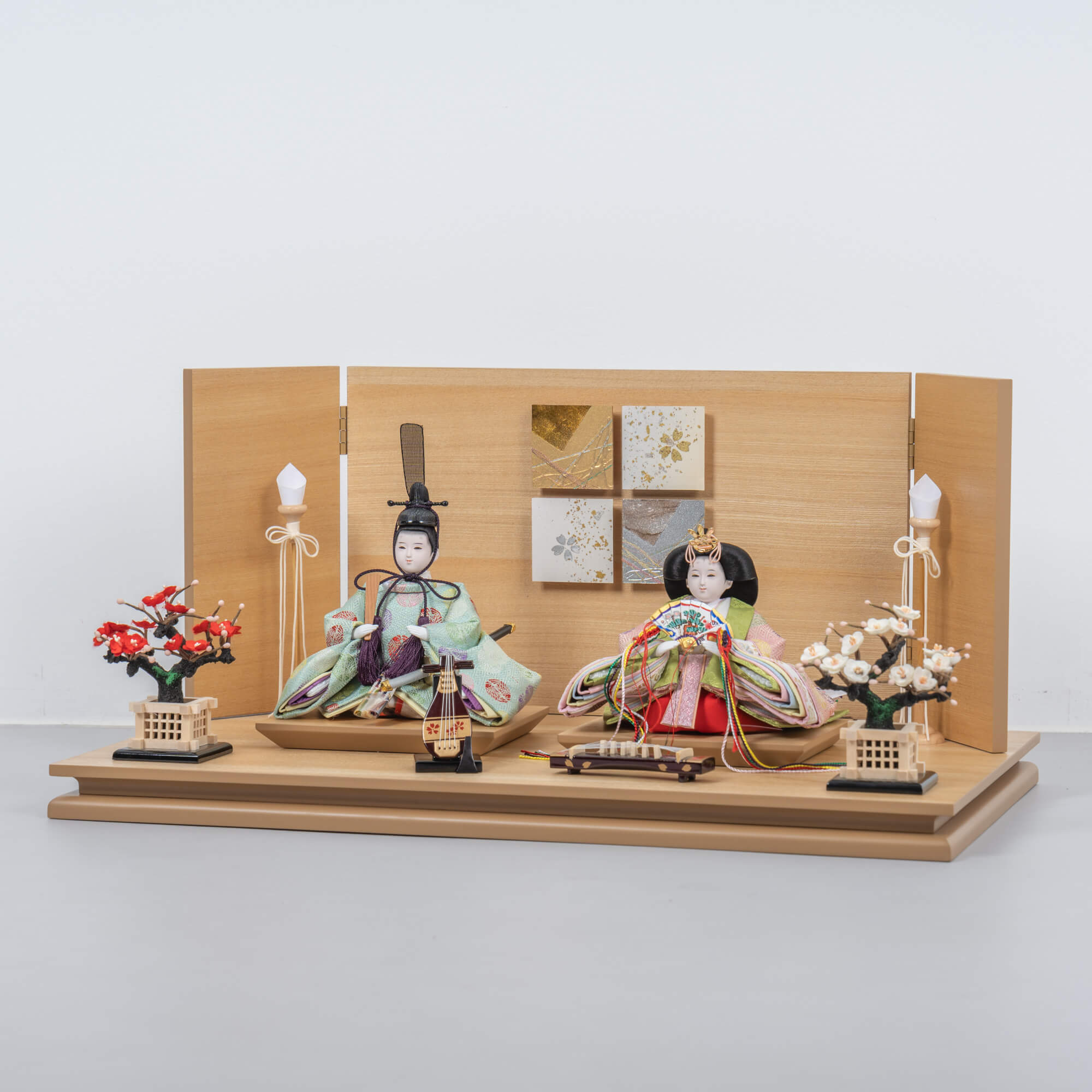 雛人形 胡白平飾り 白木 吉藤作 正絹薄萌黄