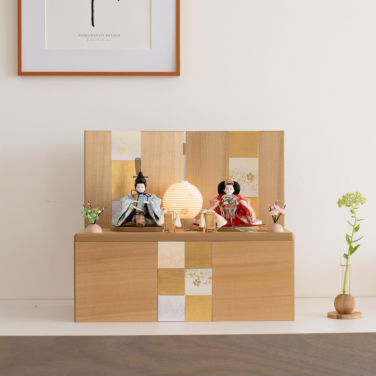 雛人形 凛収納飾り 薄茶 水色