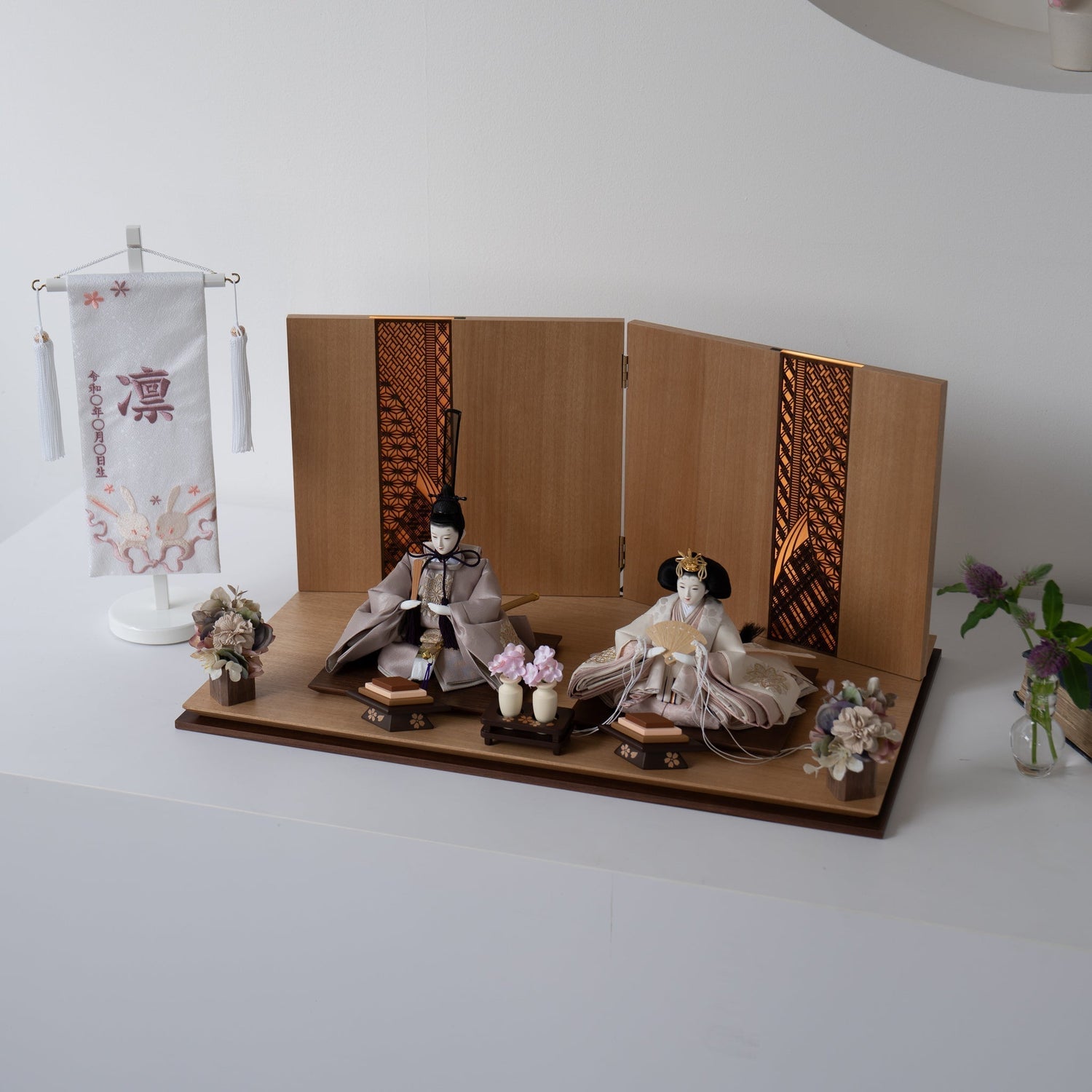 【雛人形・新作】「煌彩」平飾り