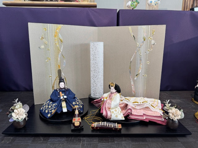 【カスタム商品】貴和平飾り 木目黒 柴田家千代 紺白蔦柄