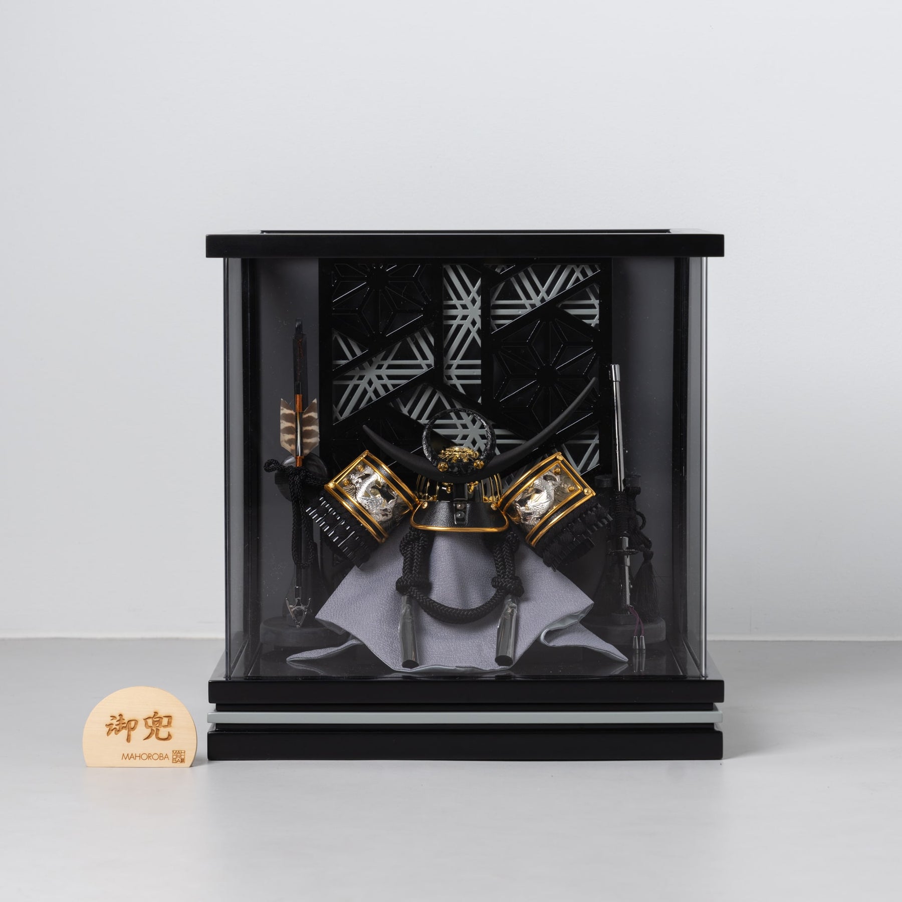 五月人形 千景 兜ケース 黒グレー 清秀作