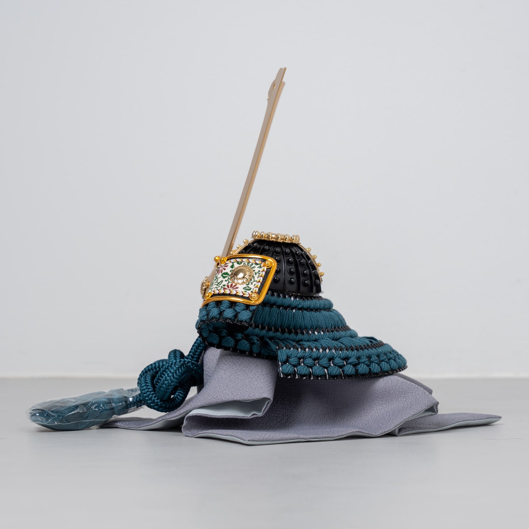 五月人形 千景 兜ケース グレー青 清秀作