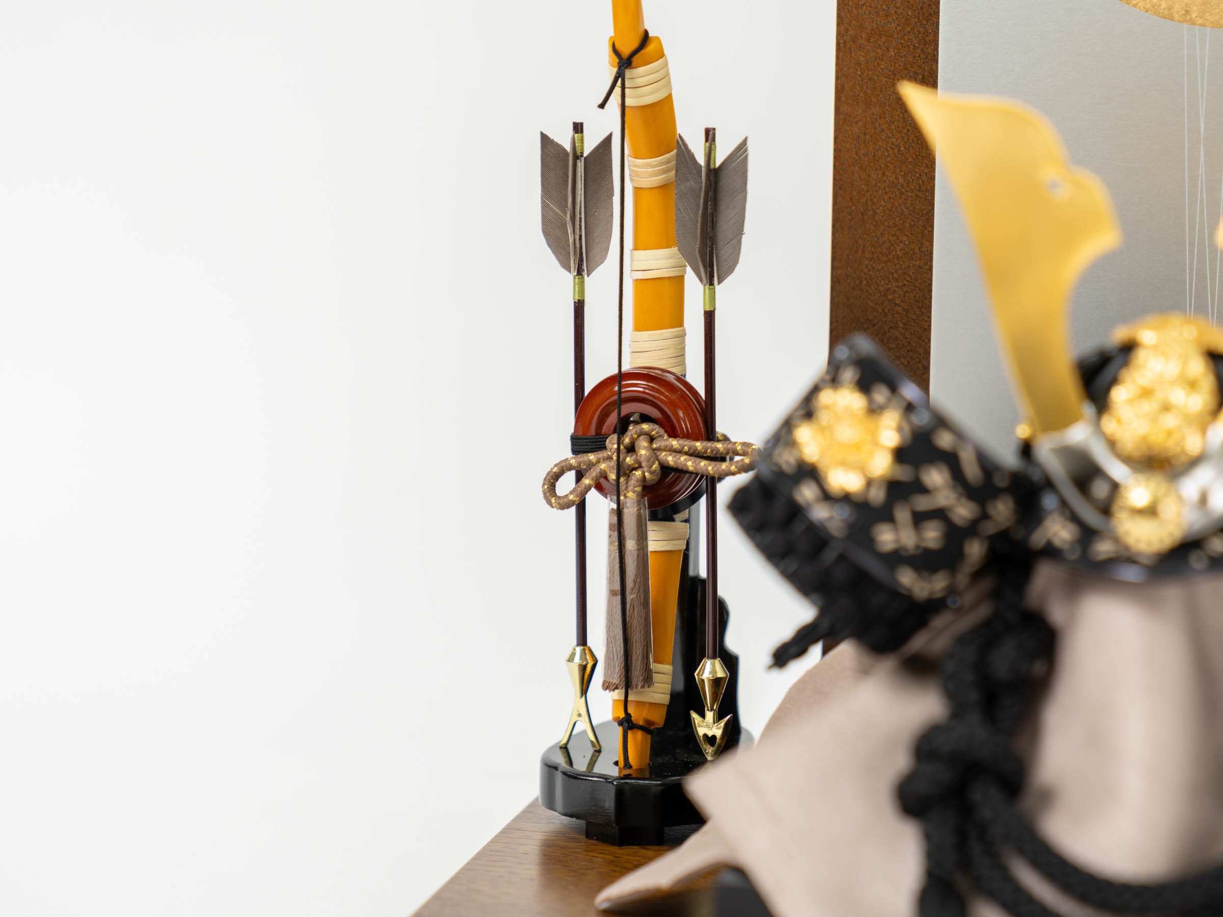 五月人形 明光兜飾り ブラウン 7号 清秀作 黒