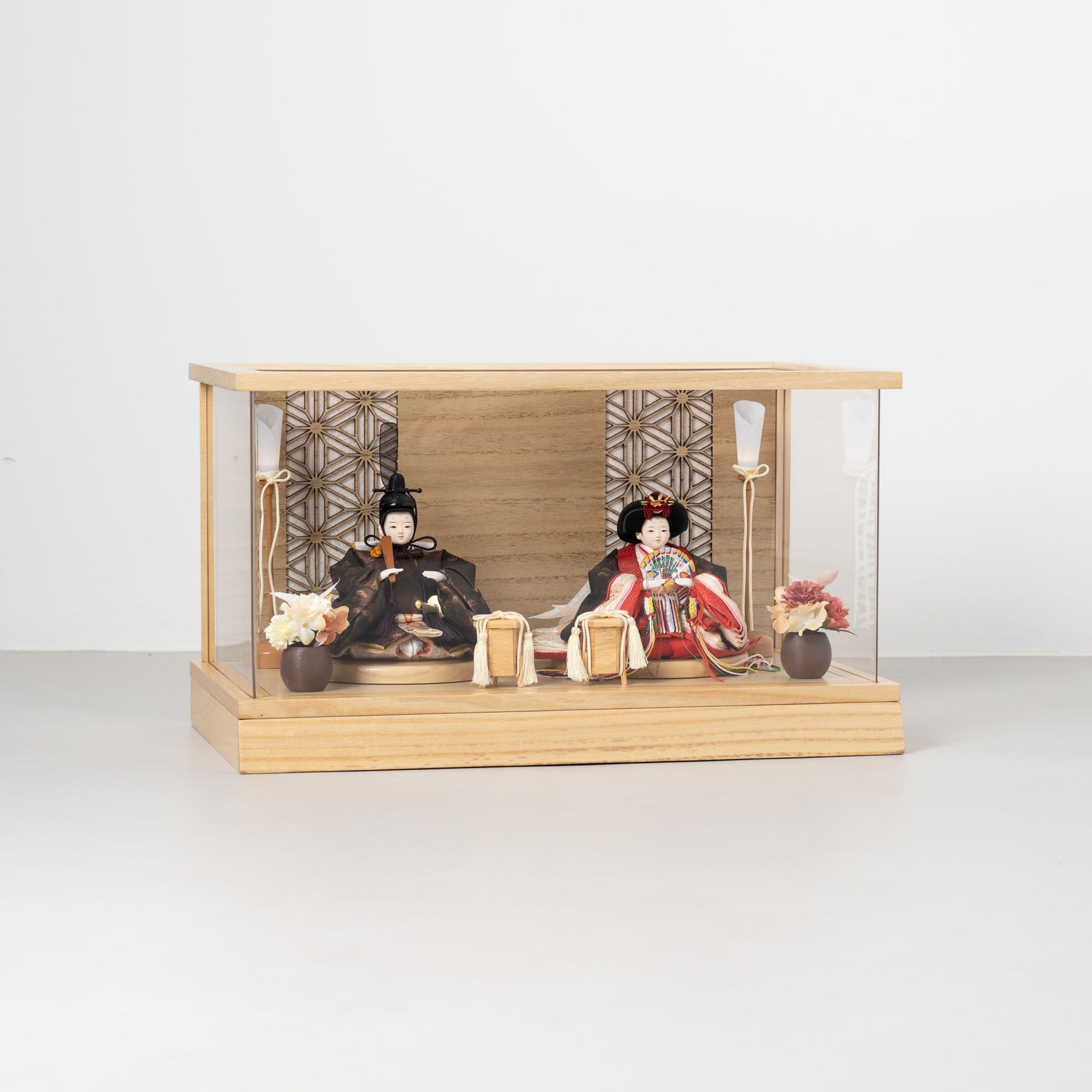 雛人形 和彩 人形ケース 白木 吉徳大光 正絹花菱黒箔
