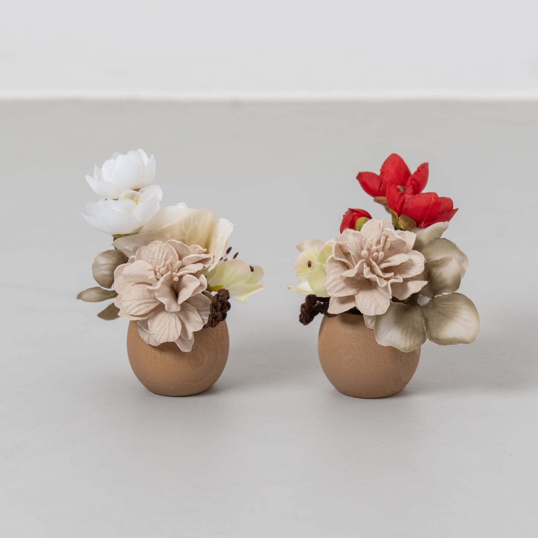 雛人形 和彩 人形ケース 白木 吉藤 紫ピンク刺繍