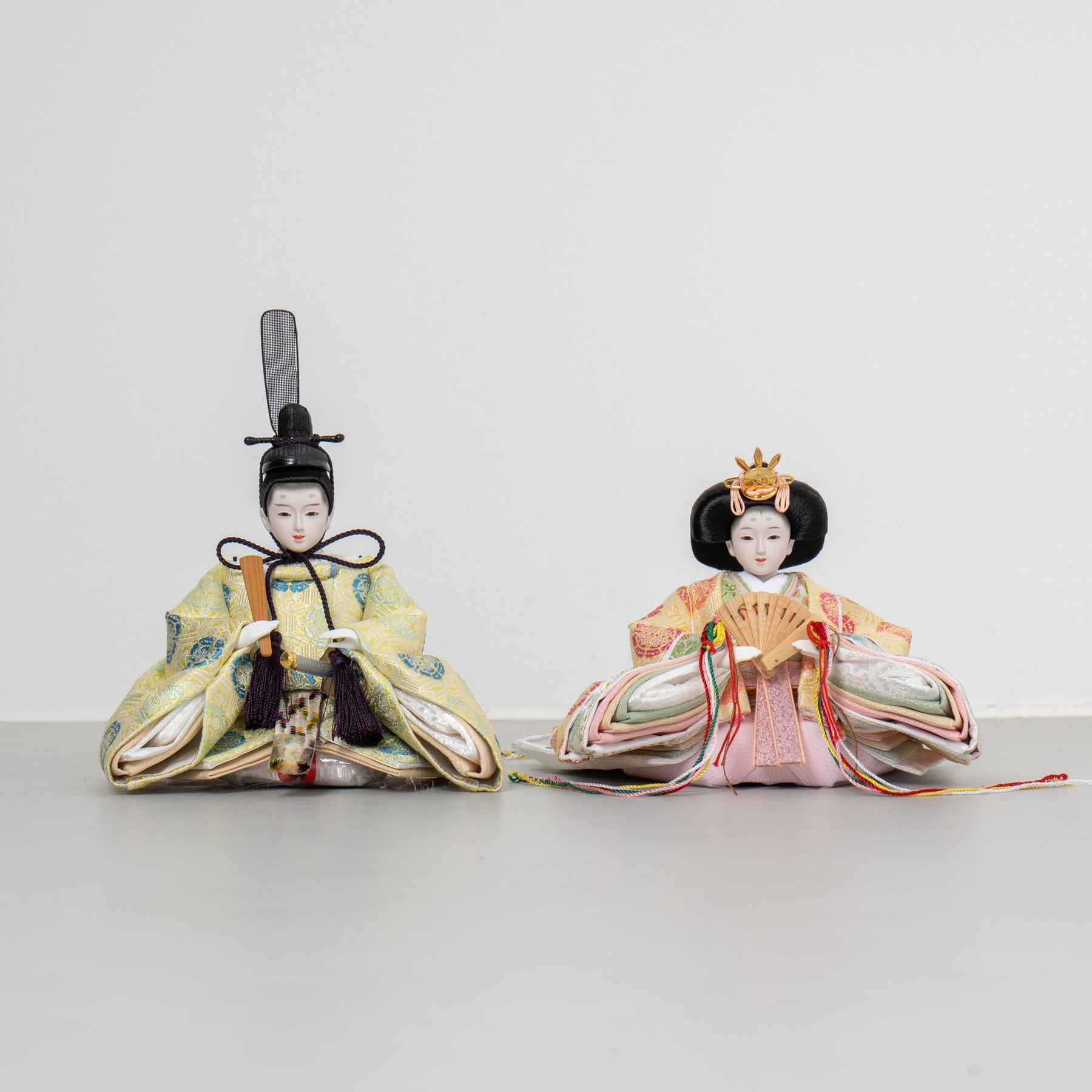 雛人形 和彩 人形ケース 白木 吉藤 黄ピンク