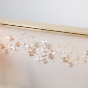 雛人形 貴和 人形ケース ベージュ 吉徳大光 正絹菊紋