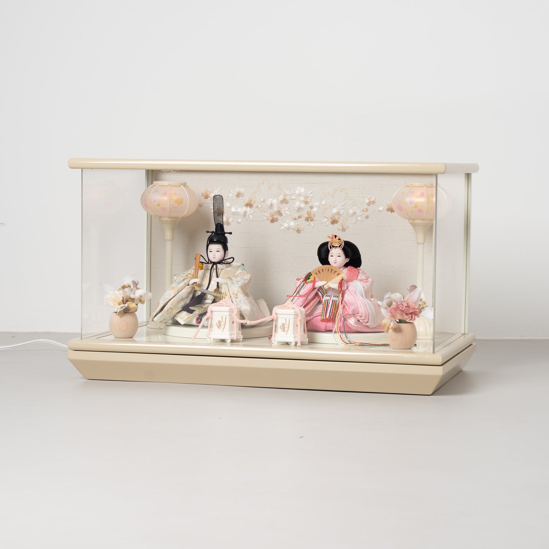 雛人形 貴和 人形ケース ベージュ 吉徳大光 正絹吉祥紋