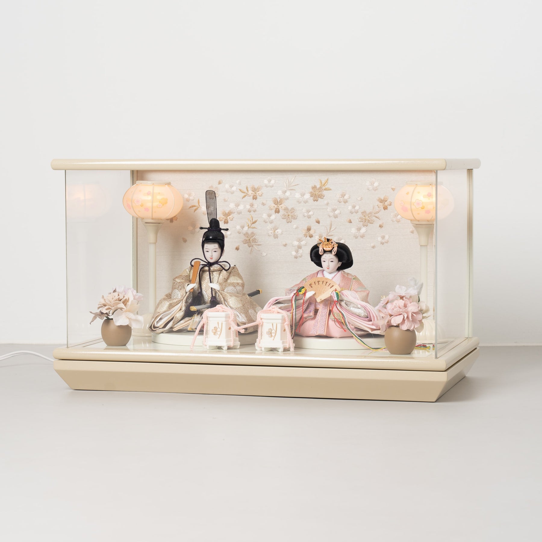 雛人形 貴和 人形ケース ベージュ 吉藤 正絹川又亀甲