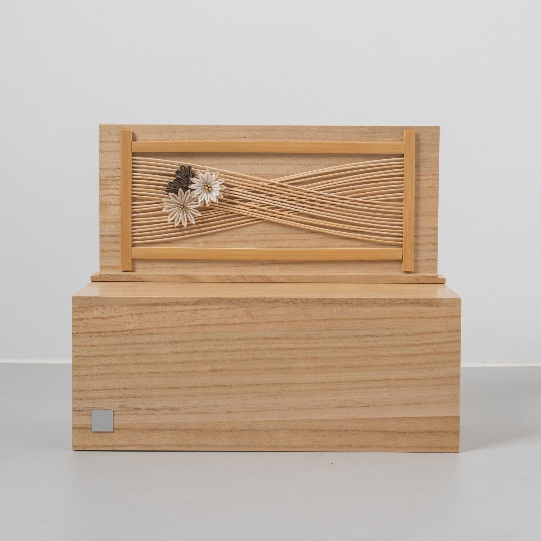 雛人形 こひな収納飾り 竹千筋細工花つまみ 一秀