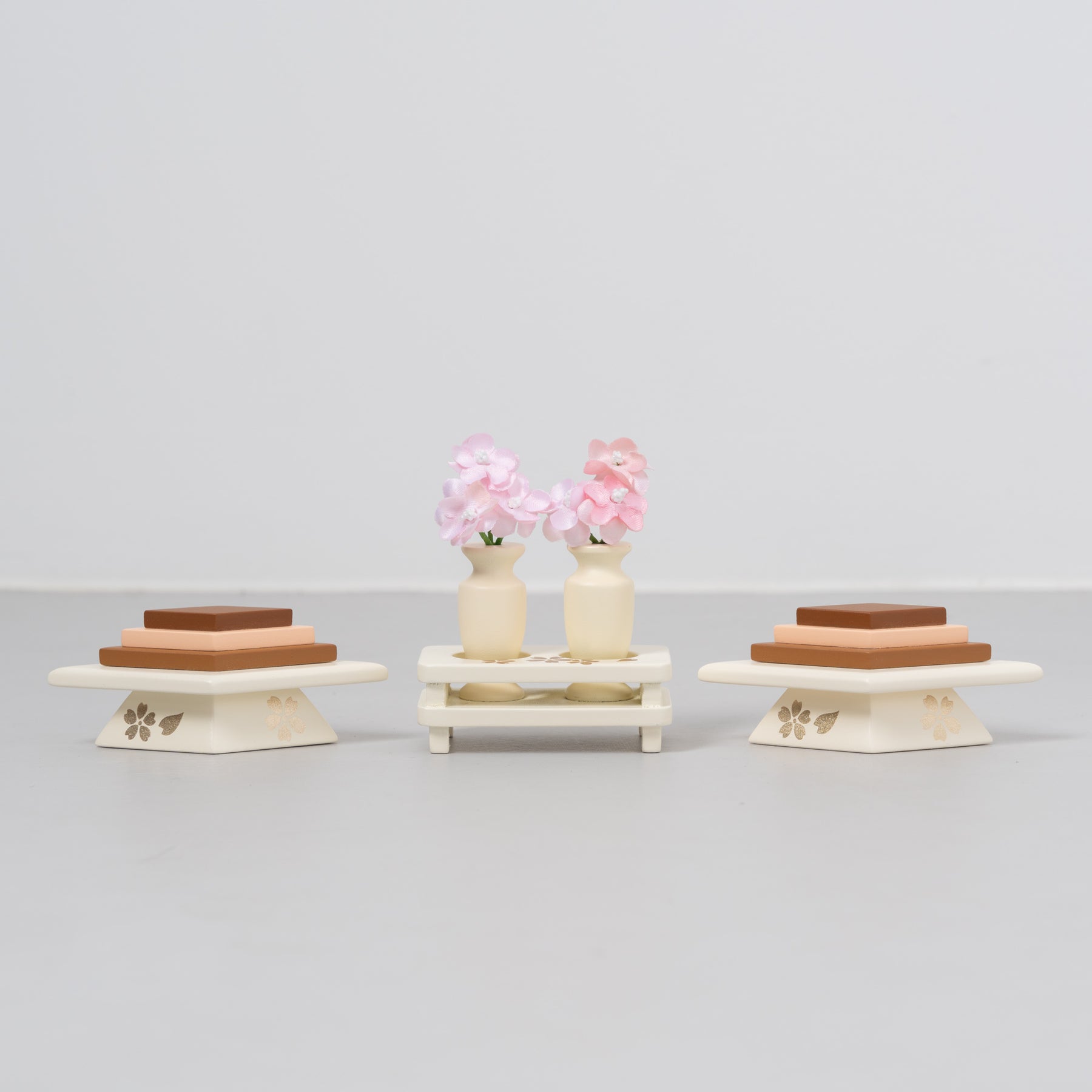 雛人形 かのん 人形ケース 吉藤作 桜刺繍