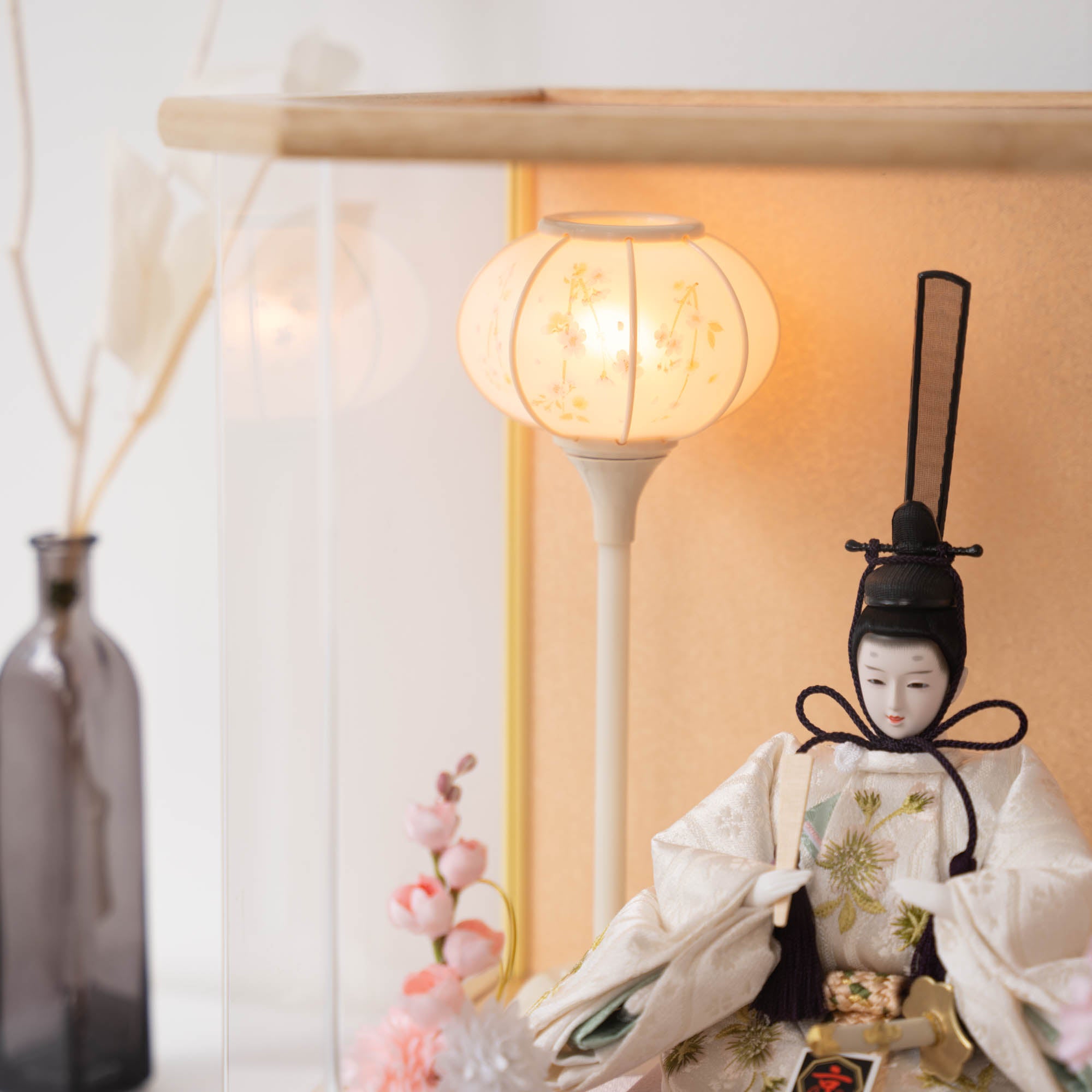 かのん 人形ケース 吉藤作 桜刺繍｜雛人形 お雛様 コンパクトで