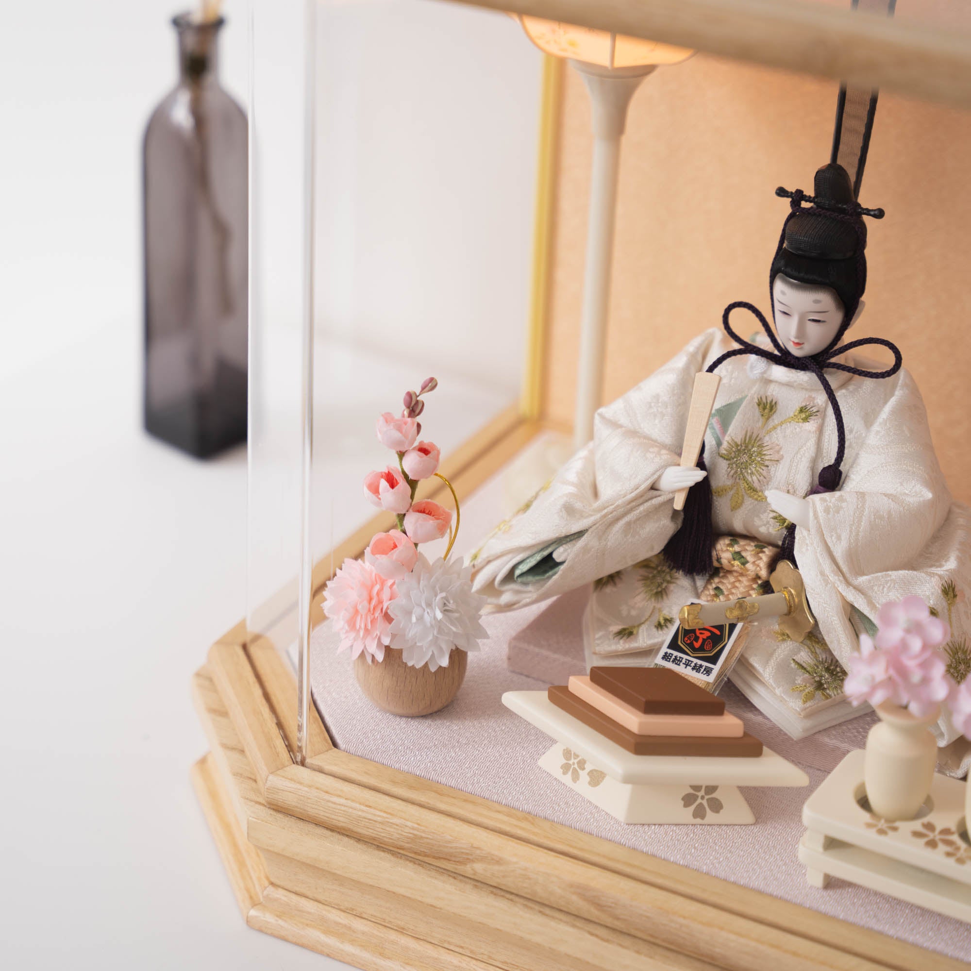 かのん 人形ケース 吉藤作 桜刺繍｜雛人形 お雛様 コンパクトで