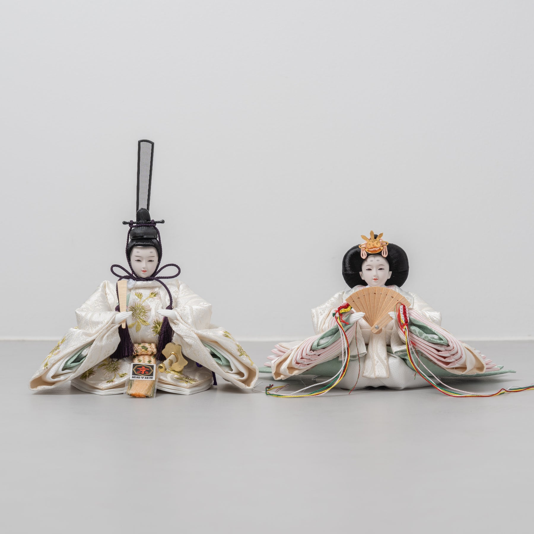 雛人形 かのん 人形ケース 吉藤作 桜刺繍