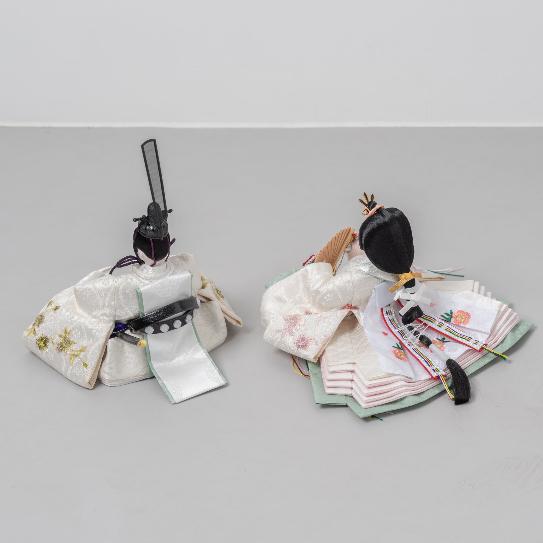 雛人形 かのん 人形ケース 吉藤作 桜刺繍