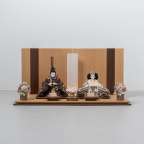 雛人形 凪彩平飾り ナチュラル 平安道翠 ブラウン鶴花刺繍