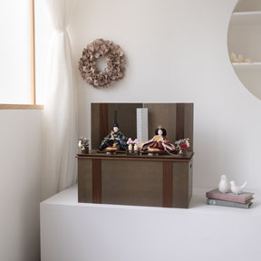 雛人形 凪彩収納飾り グレー 平安道翠 正絹有職文様