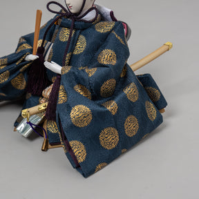 雛人形 凪彩収納飾り グレー 平安道翠 正絹有職文様