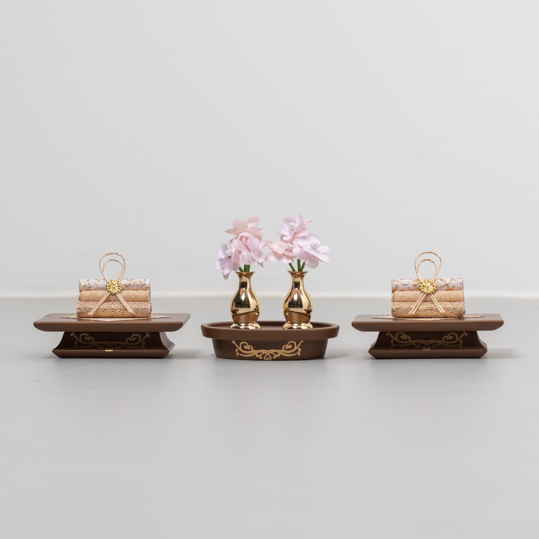 雛人形 凪彩収納飾り ナチュラル 平安道翠 ブラウン鶴花刺繍