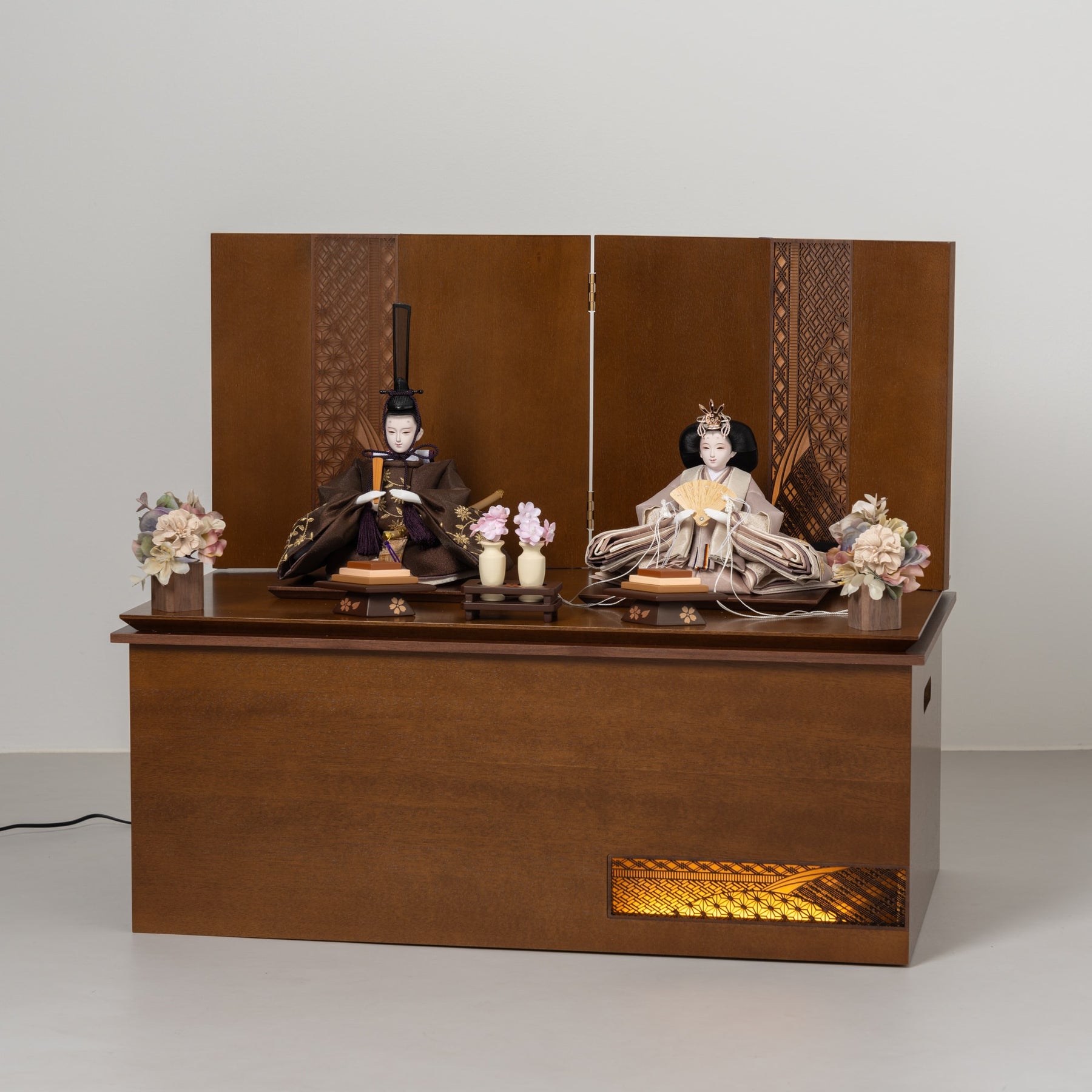 雛人形 煌彩収納飾り ブラウン 平安道翠 ブラウン鶴花刺繍