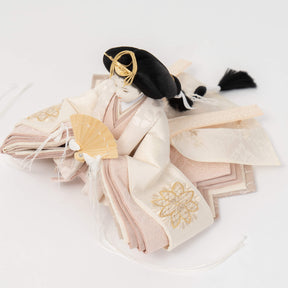 雛人形 煌彩収納飾り ナチュラル ライトグレー刺繍 平安道翠