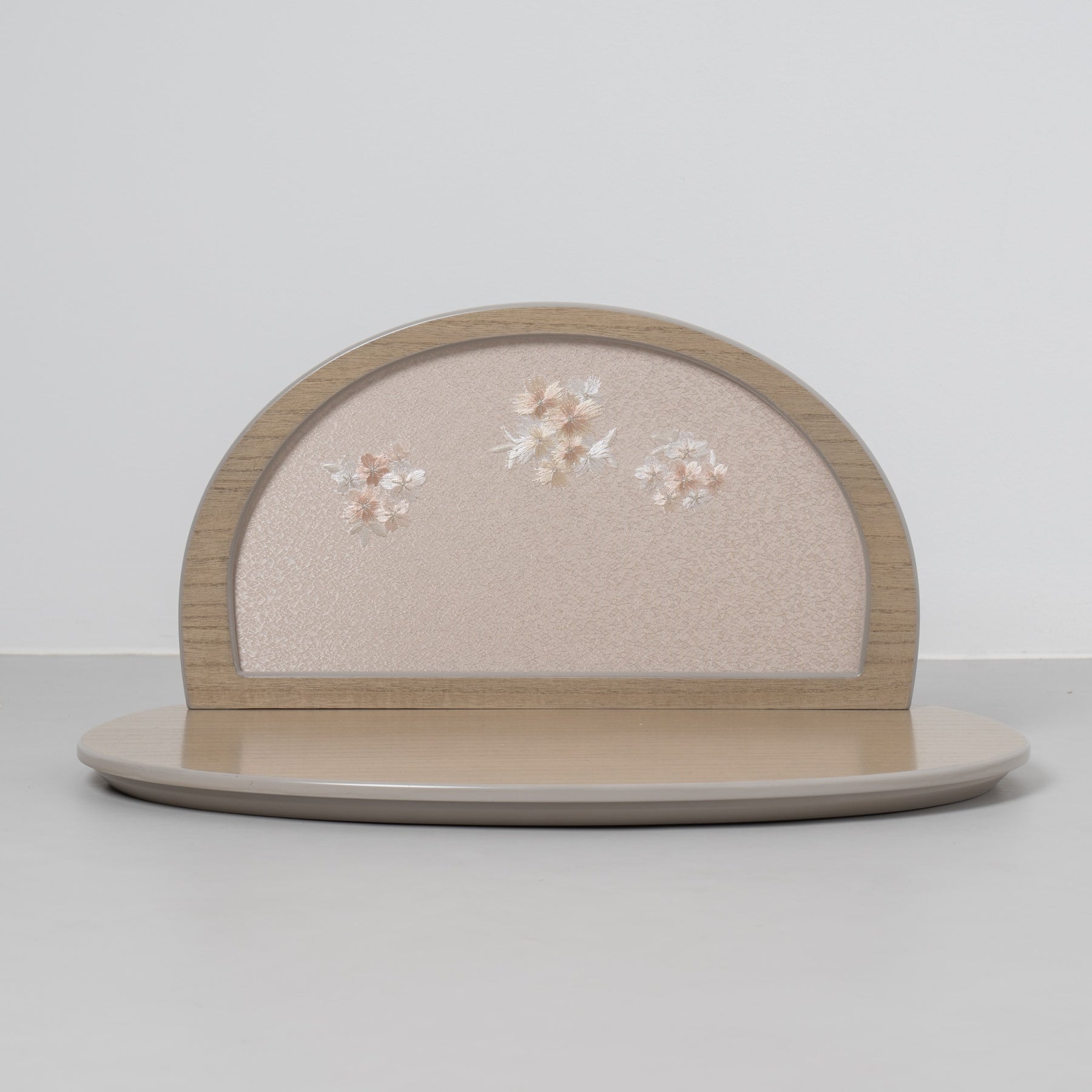 雛人形 絢音平飾り グレー 柴田家千代 エンジ蔦柄