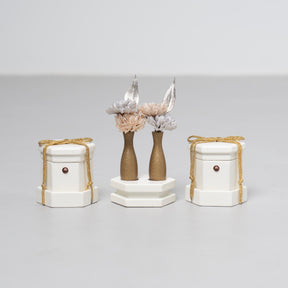 雛人形 絢音平飾り アイボリー 柴田家千代 紺白蔦柄