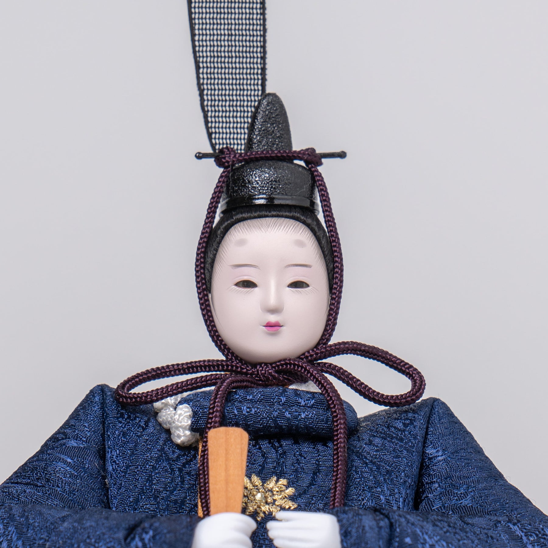 雛人形 絢音平飾り アイボリー 柴田家千代 紺白蔦柄