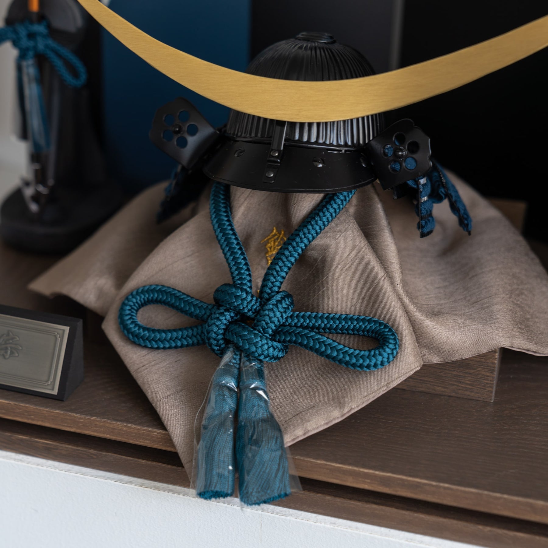 五月人形 玄志 兜飾り 鉄紺 7号伊達政宗 雄山作