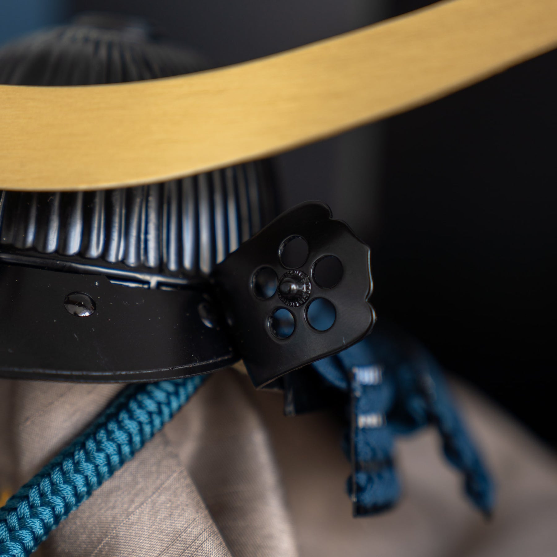 五月人形 玄志 兜飾り 鉄紺 7号伊達政宗 雄山作