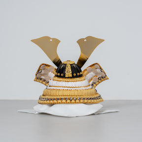 五月人形 玄志 兜飾り ベージュ 7号ベージュ松葉中鍬