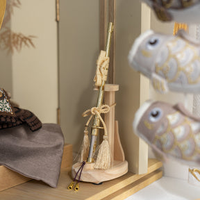 五月人形 玄志 兜飾り ベージュ 1/5 暁 濃茶糸縅