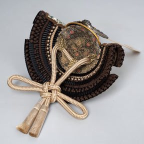 五月人形 玄志 兜飾り ベージュ 1/5 暁 濃茶糸縅