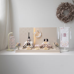 雛人形 光白平飾り 白 平安道翠 立湧桜刺繍