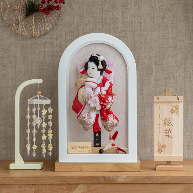 羽子板ケース ロマネ ベージュ 8号 筒描金襴