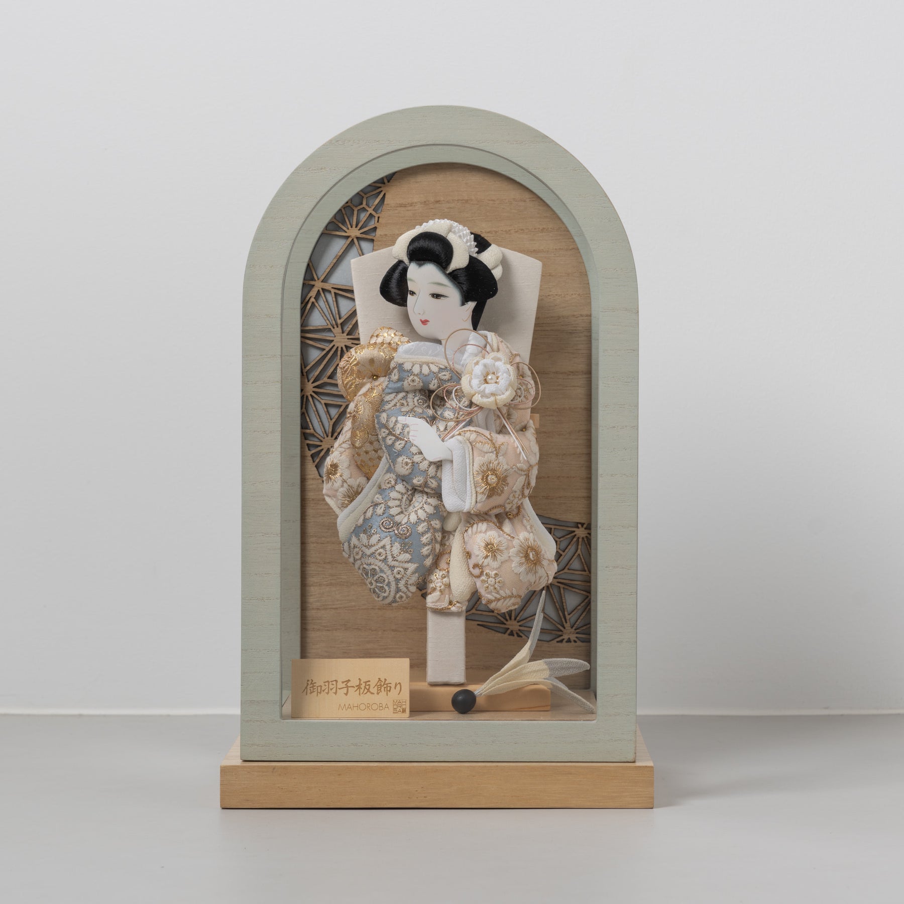 羽子板ケース ロマネ ベージュ 8号 華紋刺繍